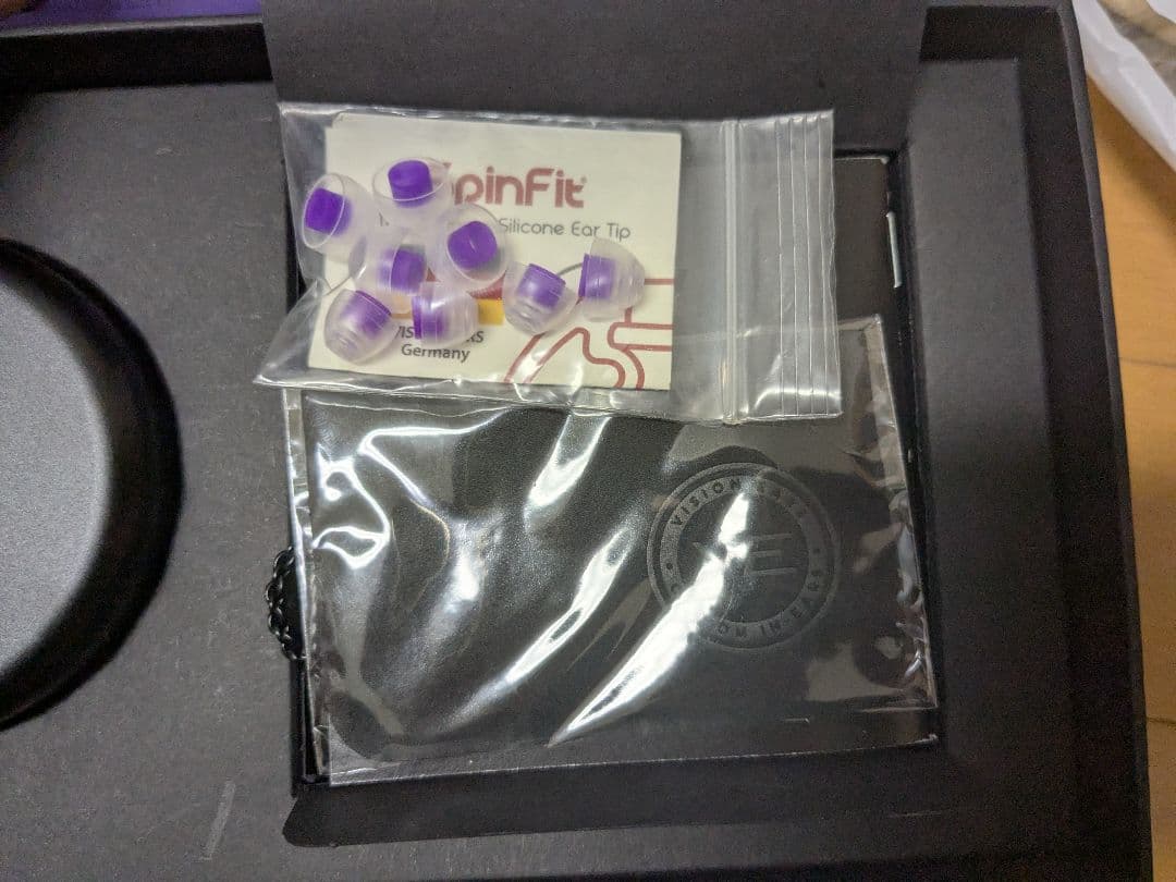 【10月末まで出品】Vision ears ve5(universal fit)