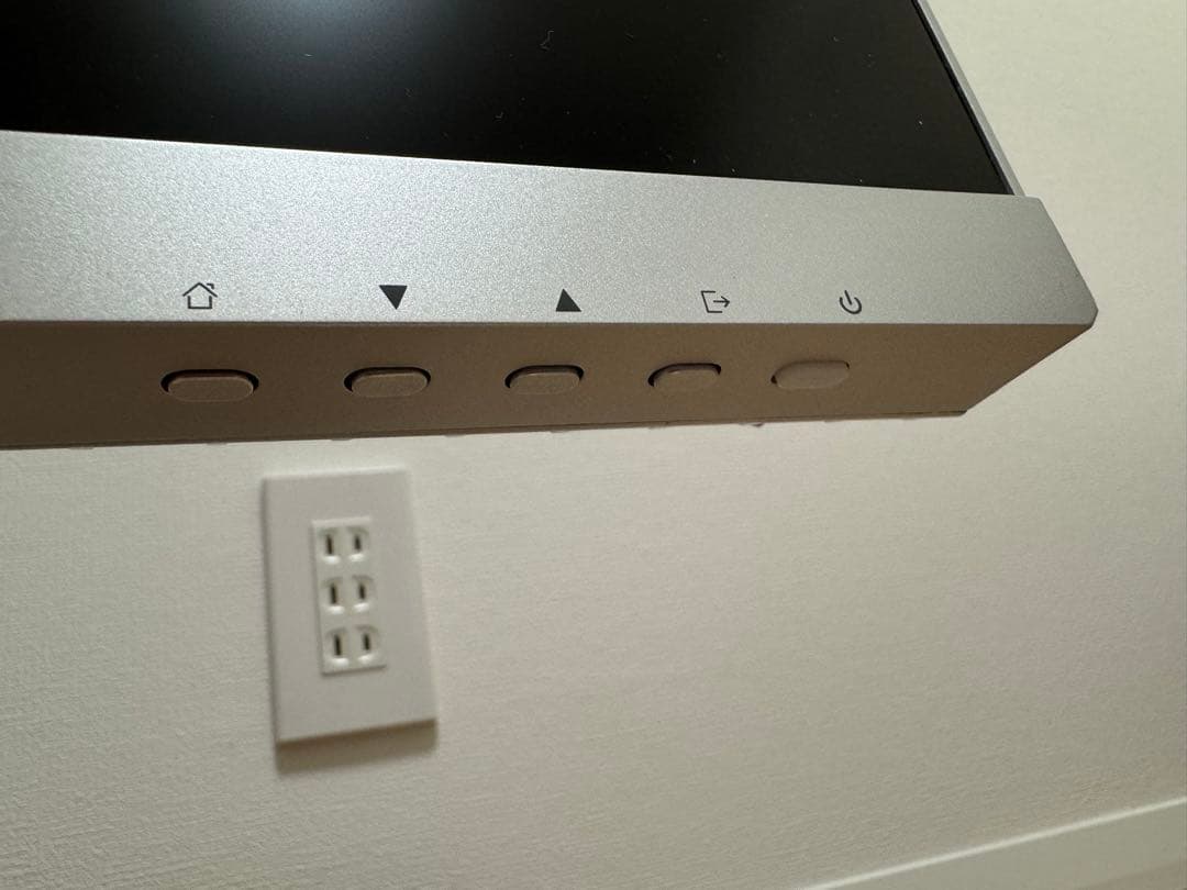 INNOCN 27M2V 4K 27インチ ミニLED ゲーミング モニター