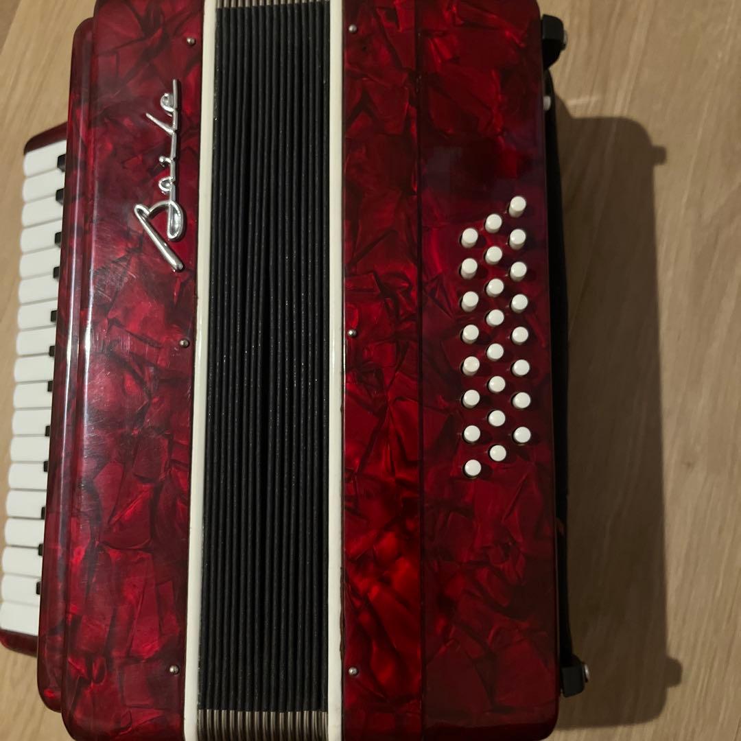 BAI-LE バイリ 30鍵 24ベース アコーディオン 赤