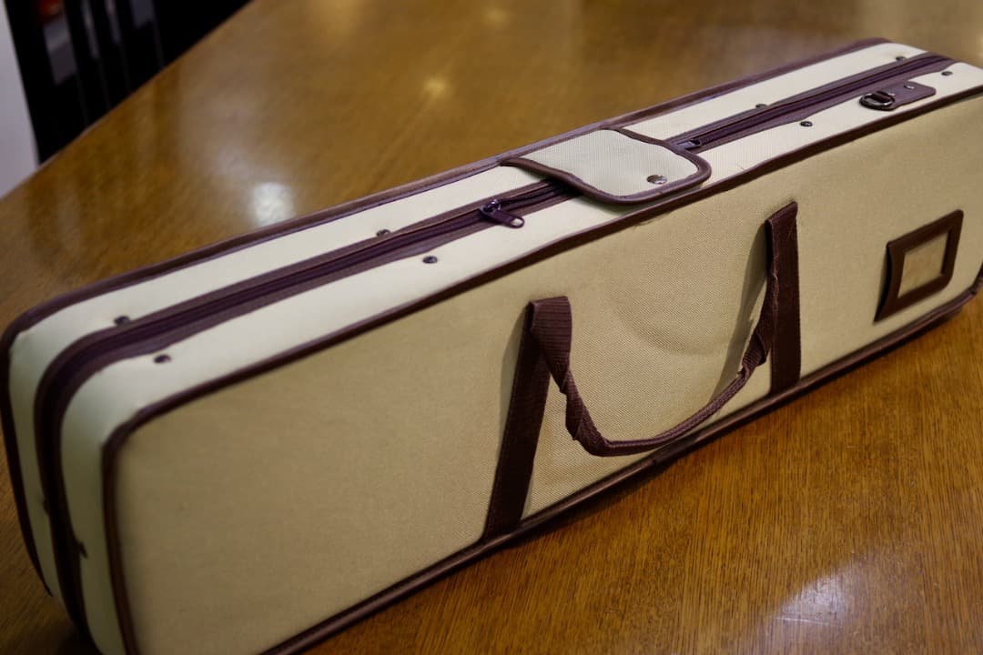 電気大正琴「こはく」ソプラノ（セミハードケース付）