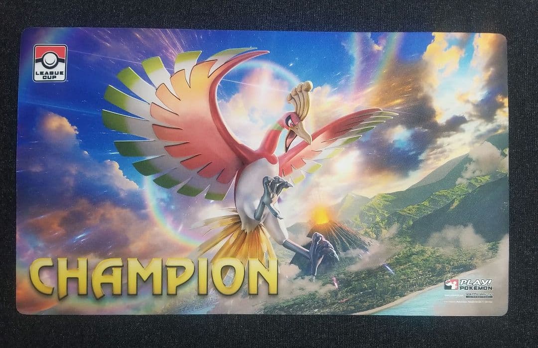 【公式/海外限定】ホウオウ　CHAMPION　チャンピオン　プレイマット