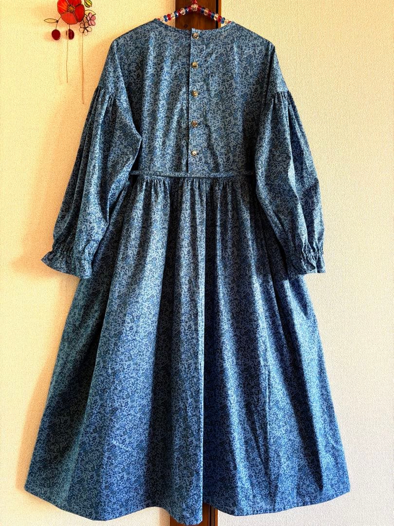 LIBERTY リバティ　ハンドメイド　ワンピース　ブルー　青　handmade
