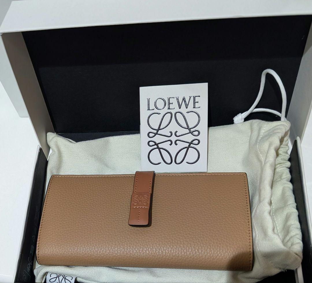 ゆ*き様 【新品未使用】LOEWE　長財布　ロエベ