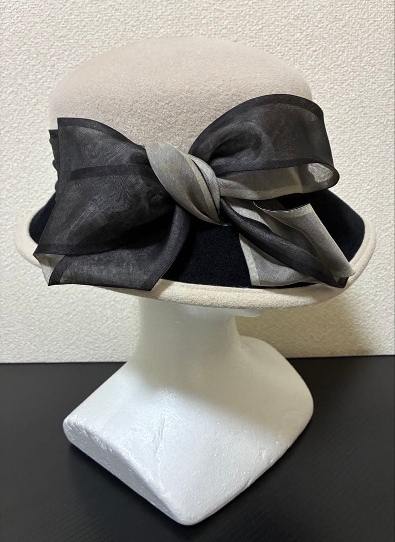マキシン◆maxim◆ベージュ系×ブラック×リボンハット