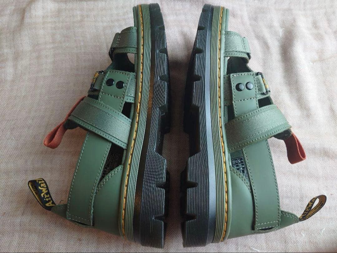 【ほぼ新品】ドクターマーチン PEARSON UK7