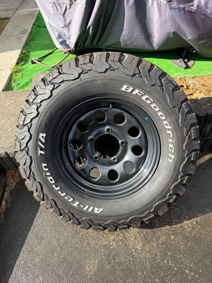 ビーブル　 BFGoodrich KO2 235/75R15 5本