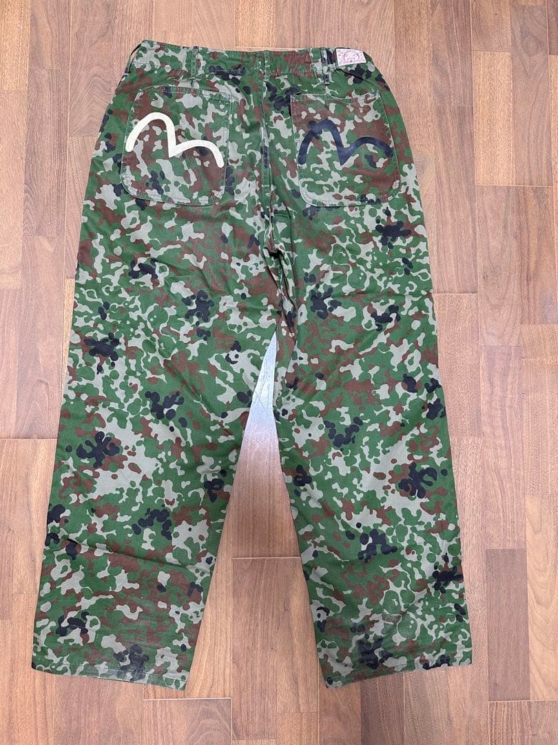 美品！EVISU 迷彩柄　ワイドチノパン