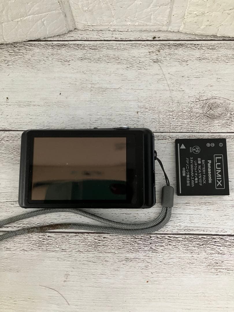 Panasonic DMC-FH7 LUMIXコンパクトデジタルカメラ