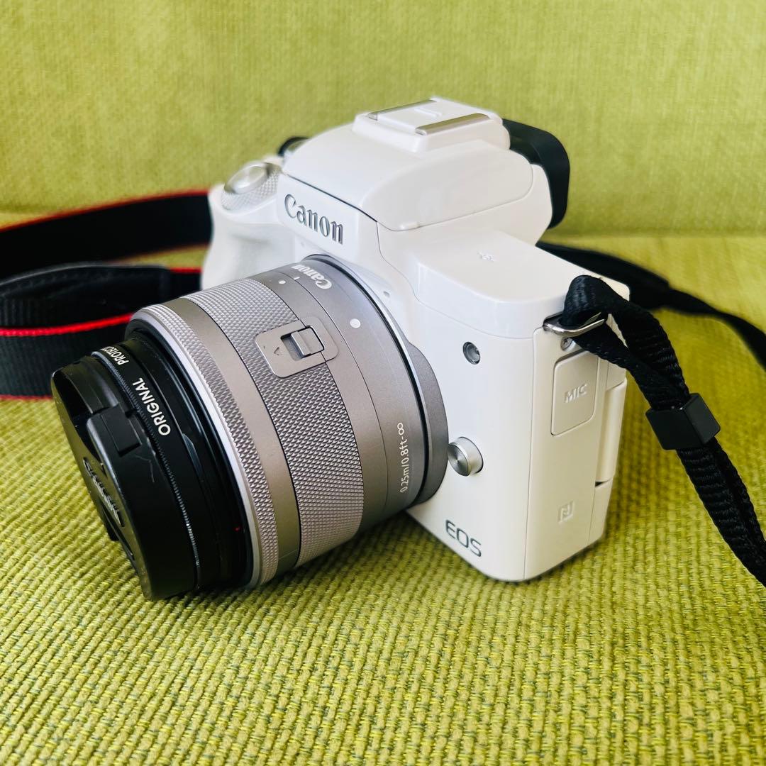 美品 Canon ミラーレス　EOS Kiss M