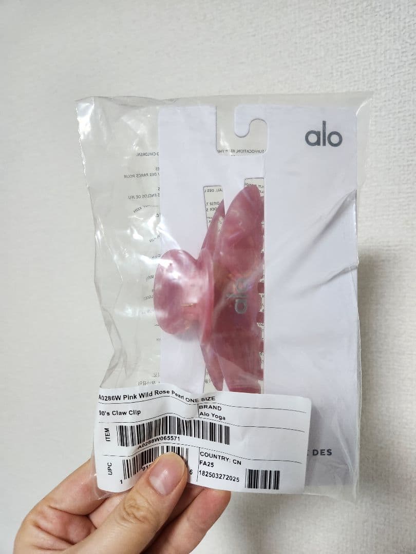 【新品】alo yoga ヘアクリップ
