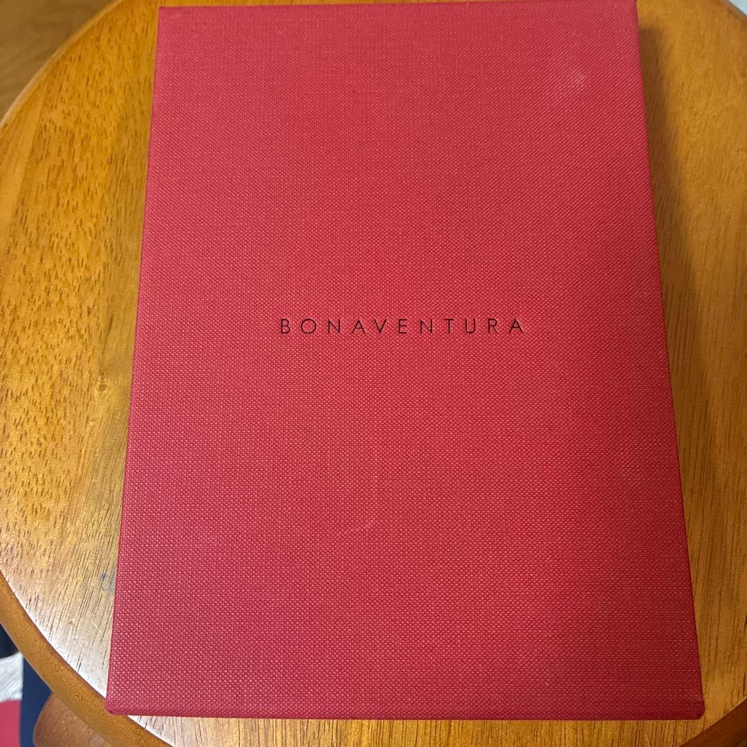 iPhone12用ケース　Bonaventura 箱付き