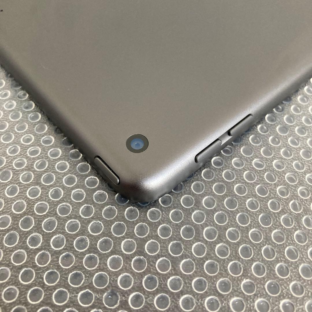 3096【早い者勝ち】電池良好☆iPad7 第7世代 32GB WIFIモデル☆