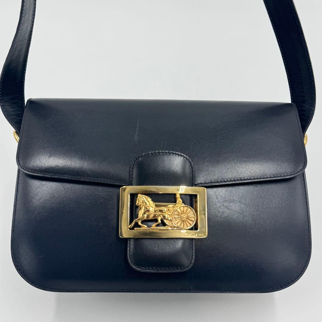 CELINE セリーヌ 馬車金具 カーフ レザー ショルダーバッグ 黒紺
