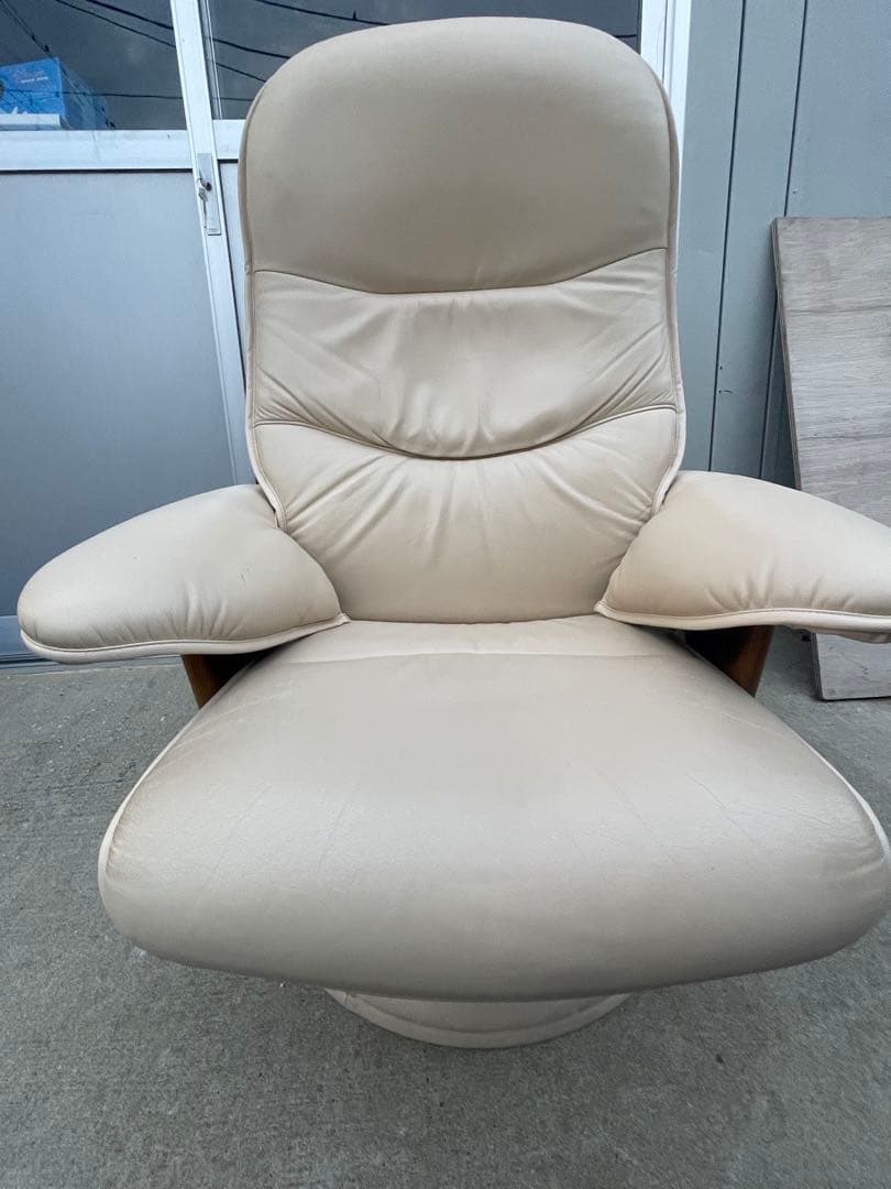 Karimoku カリモク家具 1人用ソファ 本革製 ベージュ