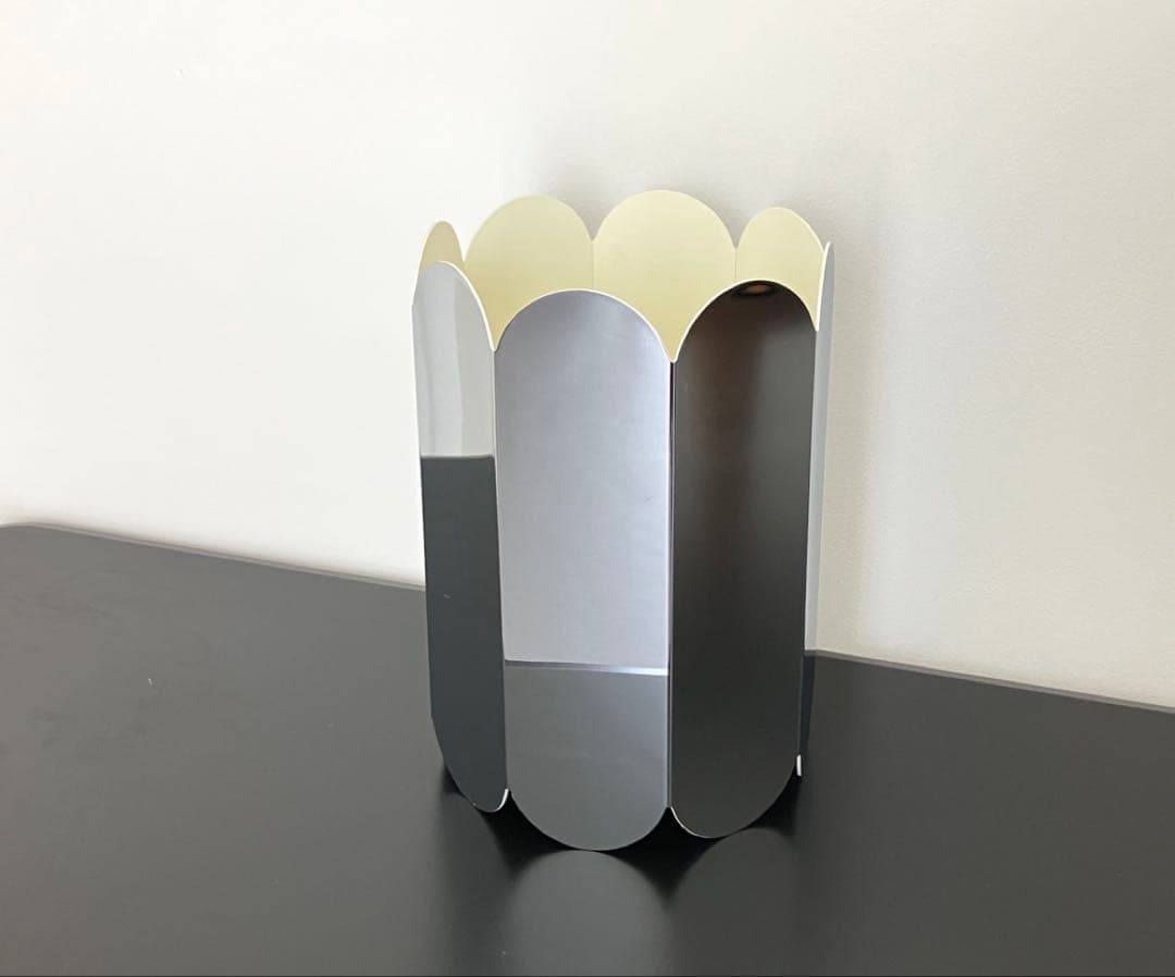 花瓶・フラワースタンド HAY ARCS VASE Miller