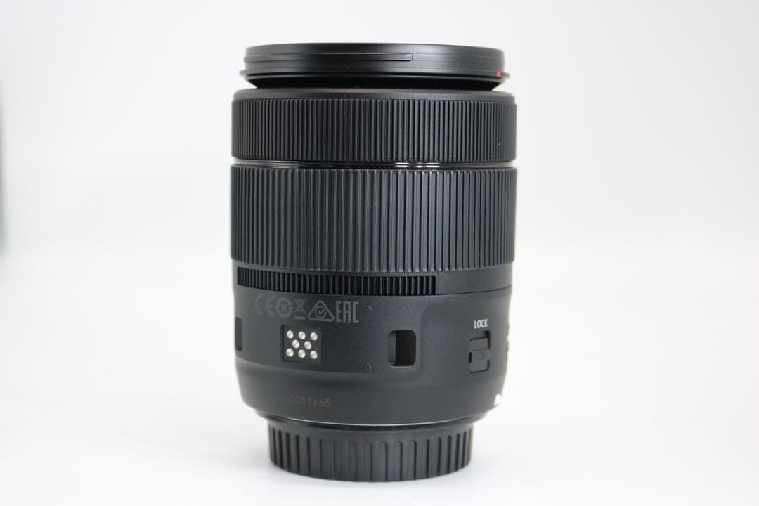 新品級 【Canon EF-S 18-135mm IS USM】 EFレンズ
