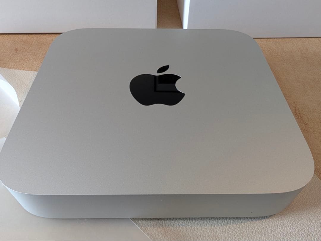 AppleMacmini シルバーM2 256GB 2023モデル