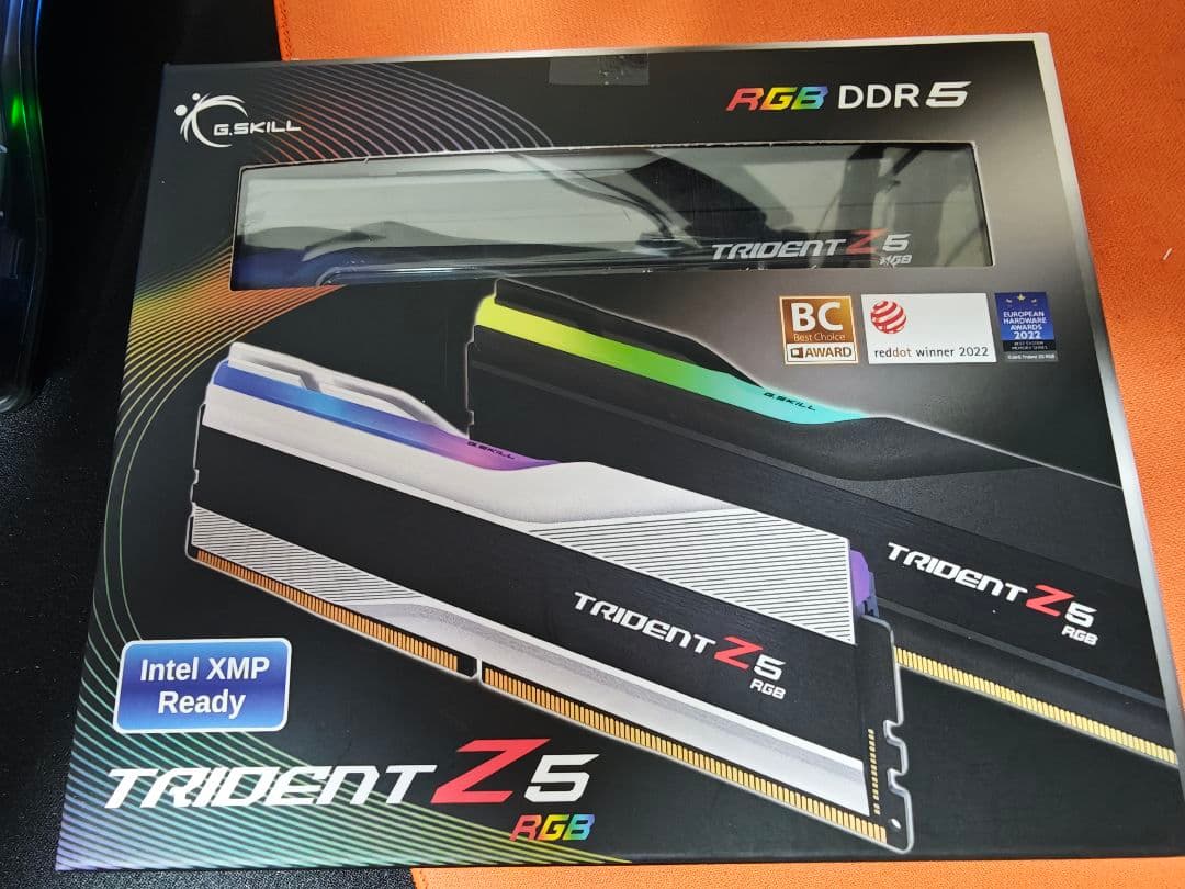 メモリー DDR5 TRIDENT Z5 RGB 64GB 5600