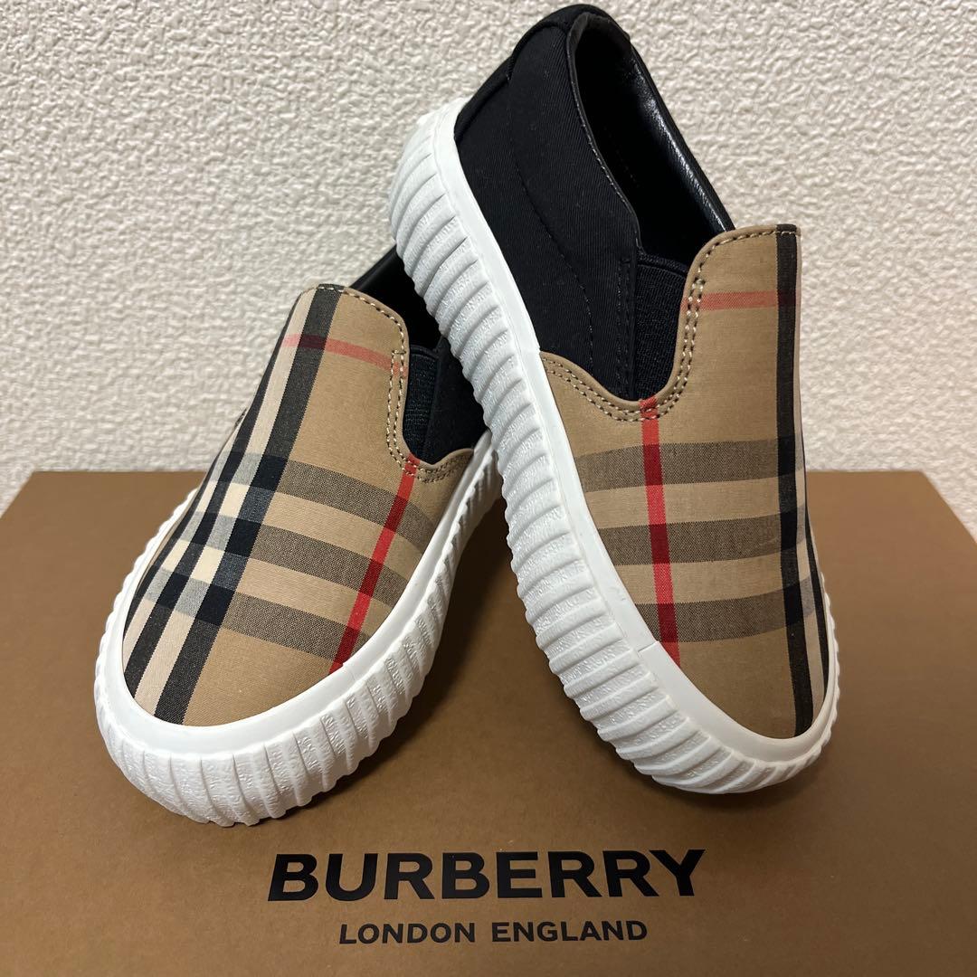 BURBERRY チェック柄 スリッポンスニーカー
