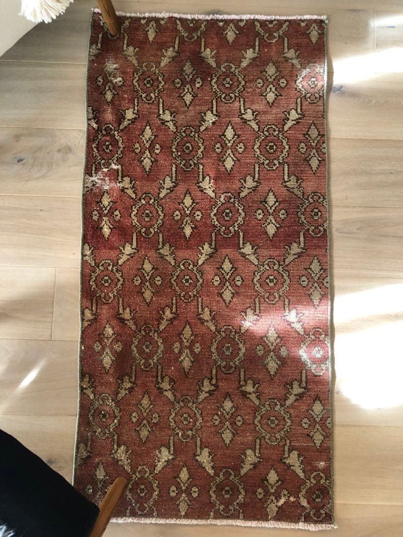 ヴィンテージラグ　ジオメトリック　幾何学　トルコ　アナトリア　オーバーダイ