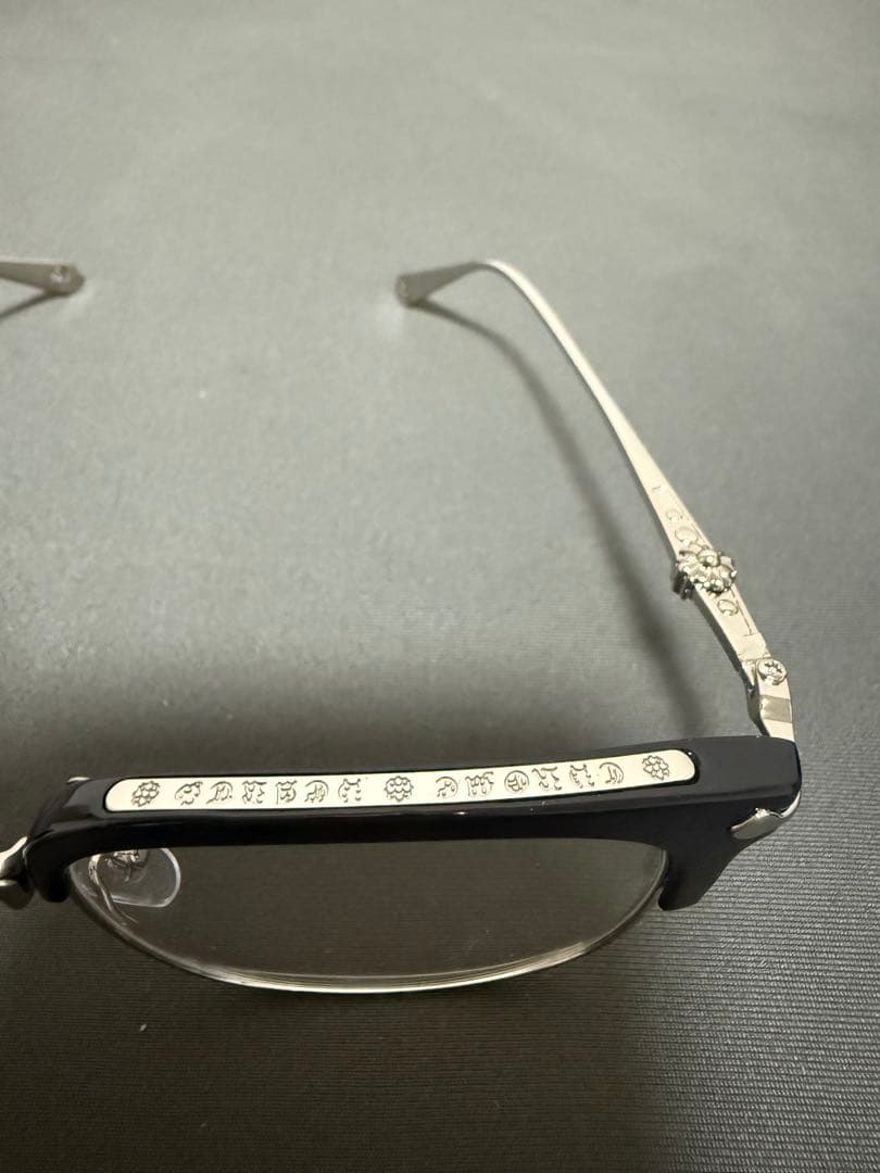クロムハーツ ファッション・伊達メガネ ブラックフレーム