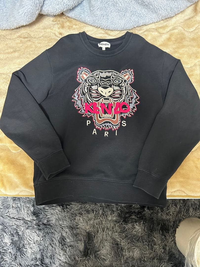 Kenzoケンゾー　タイガートレーナー　ブラックピンク