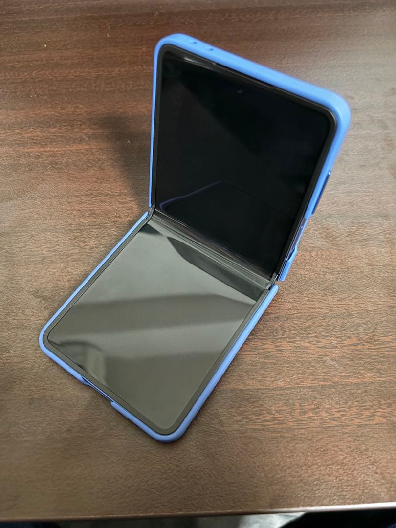 Galaxy Z Flip7 (SIMフリー) 256GB ブルーシャドウ