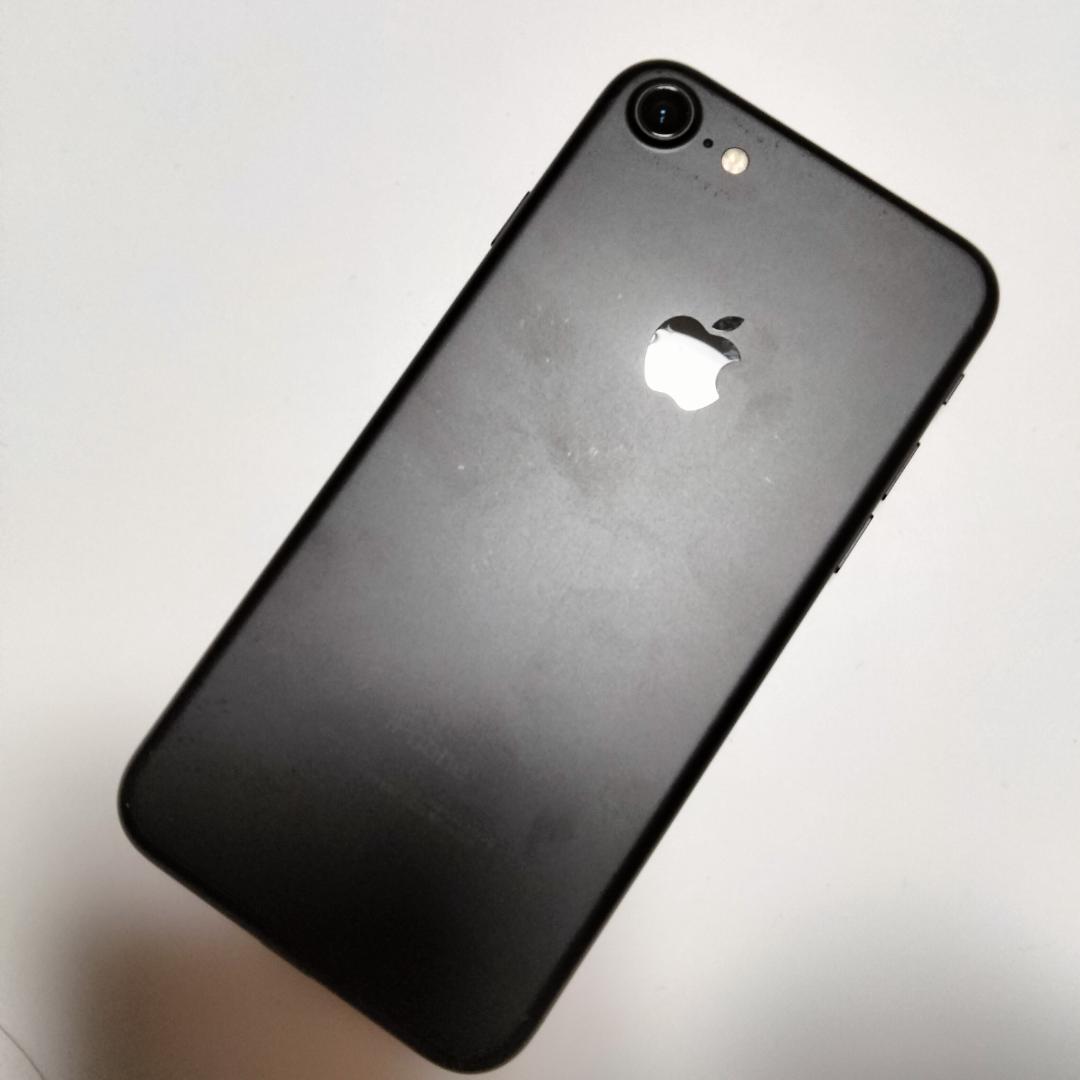 【iPhone7 32GB SIMフリー 本体美品 動作確認済み】