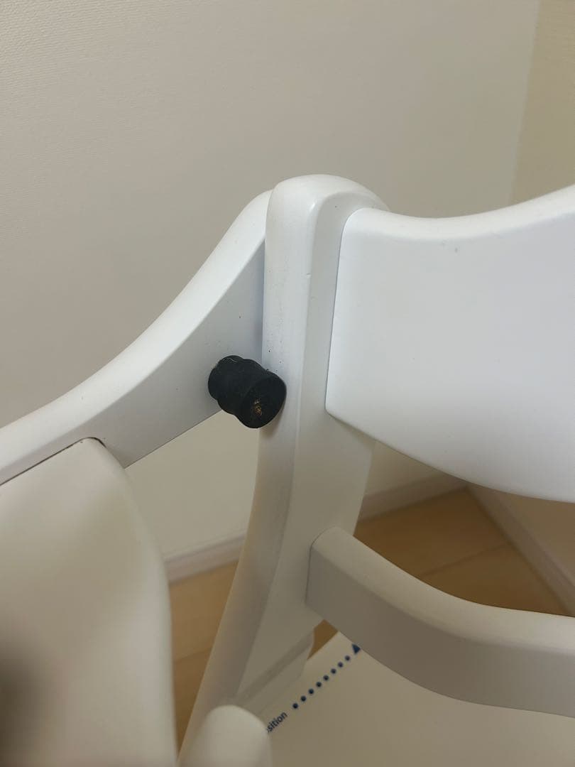 大和屋yamatoya すくすくチェアプラステーブル付き 白