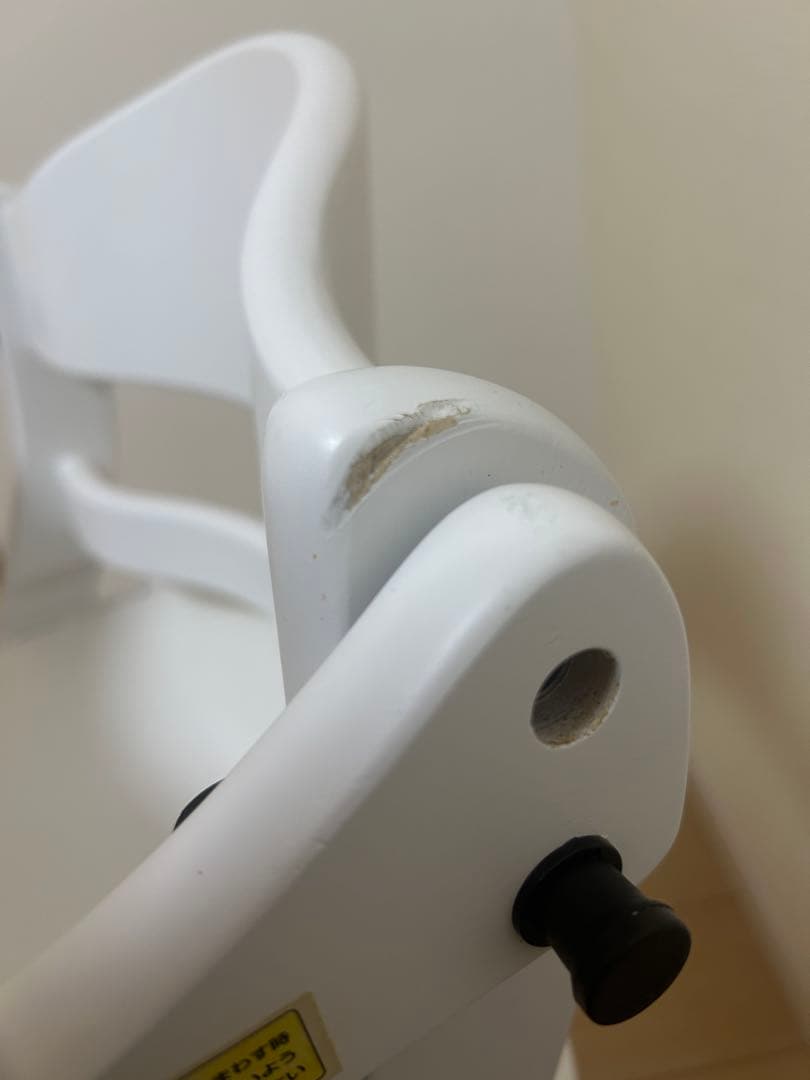 大和屋yamatoya すくすくチェアプラステーブル付き 白