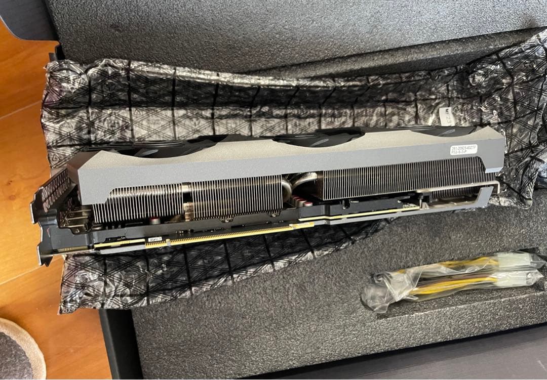 グラフィックボード・グラボ・ビデオカード ZOTAC GeForce RTX3080 AMP