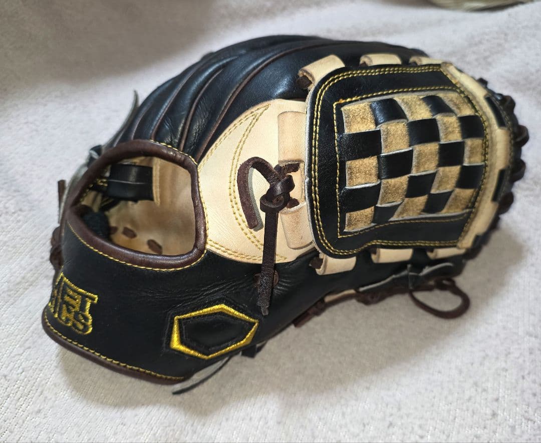 ち*る様 メトリクス 軟式 内野グローブ