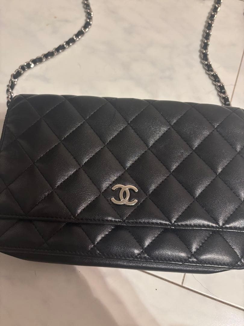 CHANEL チェーンウォレット　シルバー金具　難あり