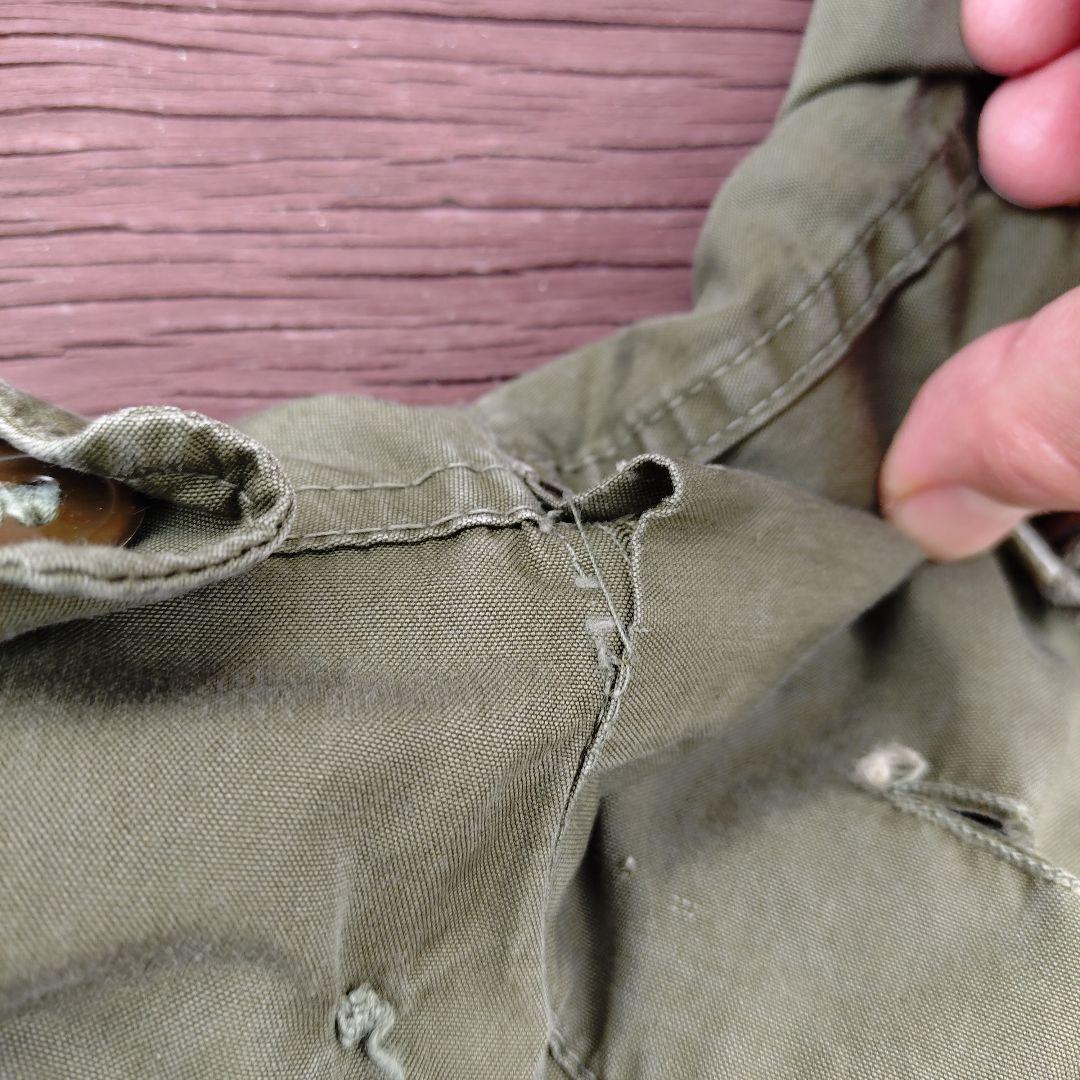 オリーブグリーン ミリタリージャケット