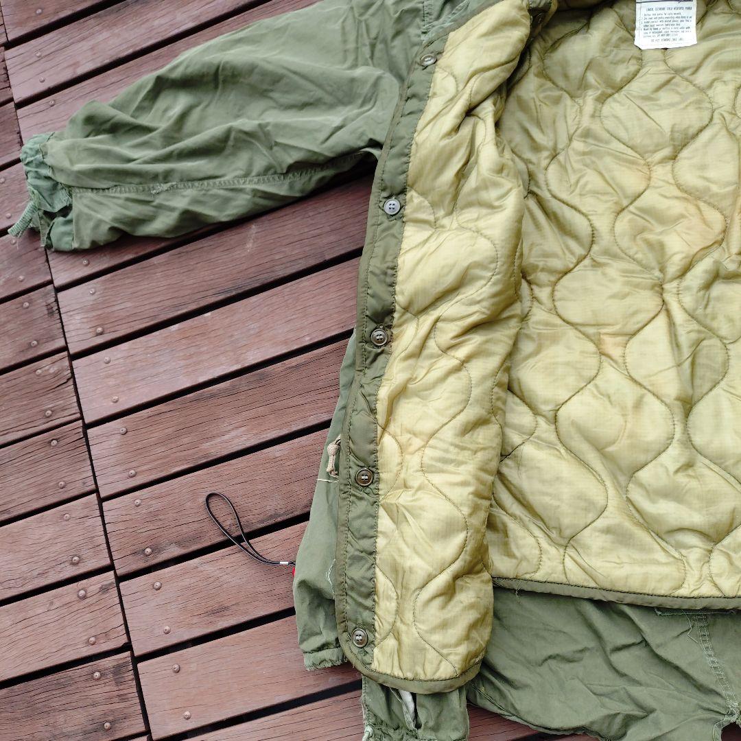 オリーブグリーン ミリタリージャケット