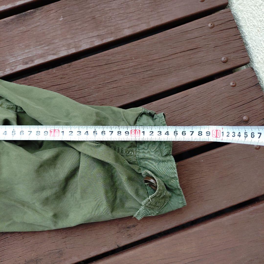 オリーブグリーン ミリタリージャケット