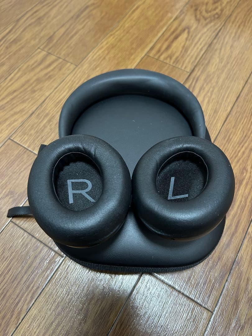 Bose ワイヤレスヘッドホン ブラック　NC700