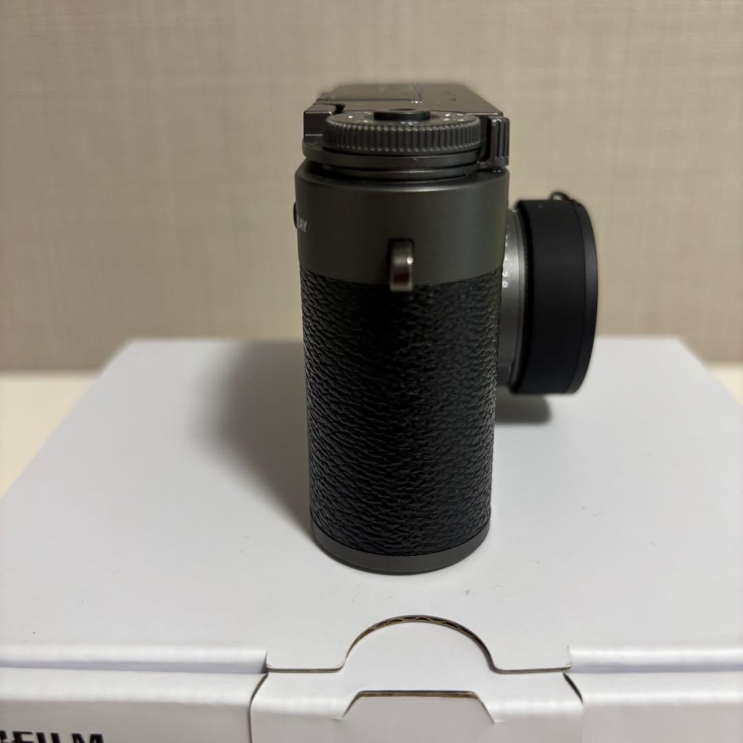 Fujifilm X half デジタルカメラ チャコールシルバー