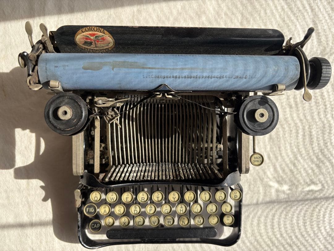 アンティーク　CORONAタイプライター