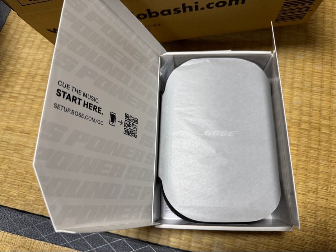 美品 Bose QuietComfort Headphones 保証カード付き