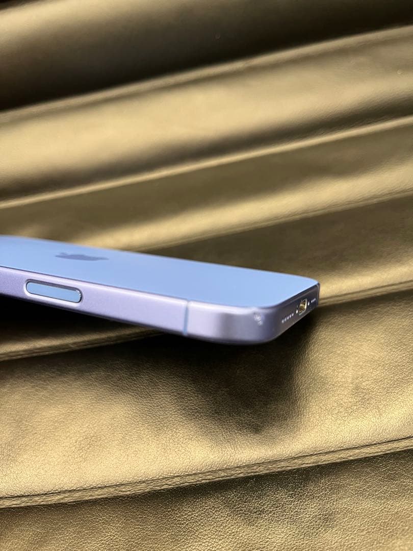 充電100%美品iPhone16 128GBウルトラマリンSIMフリー正規品