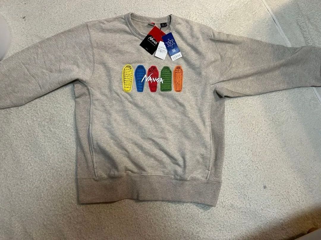 値下げ新品未使用　NANGAカラフルスニーカー刺繍グレー トレーナー