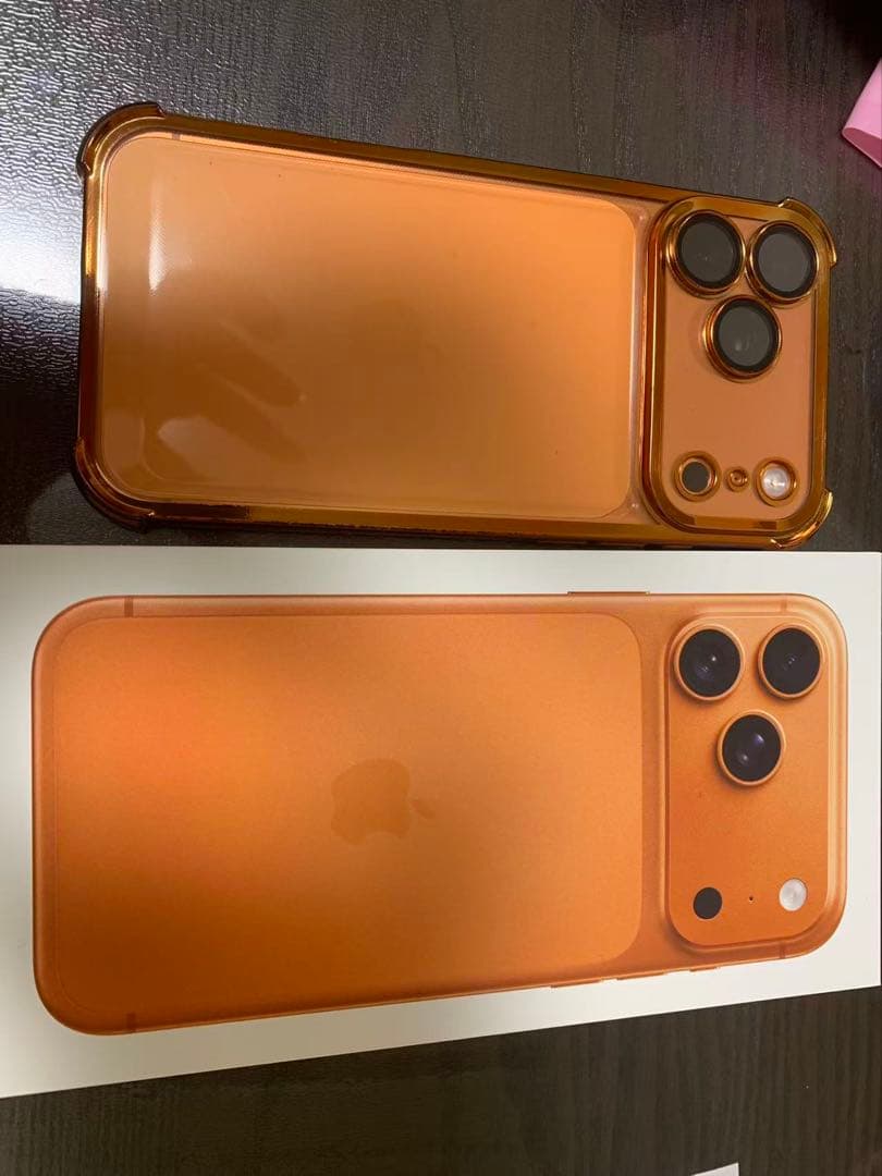 商品の説明 iPhone17proMax 256GB コズミックオレンジ