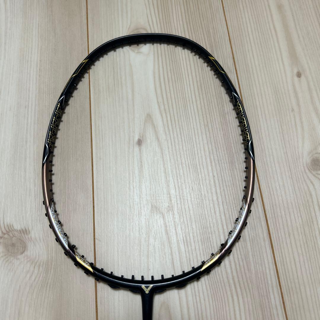 VICTOR バドミントンラケット THRUSTER F 4UG5