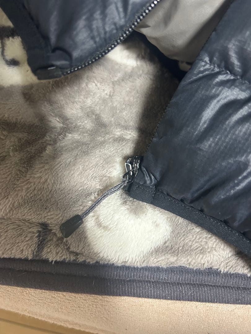 美品モンベル800FPライトアルパインダウンジャケット　メンズLブラック