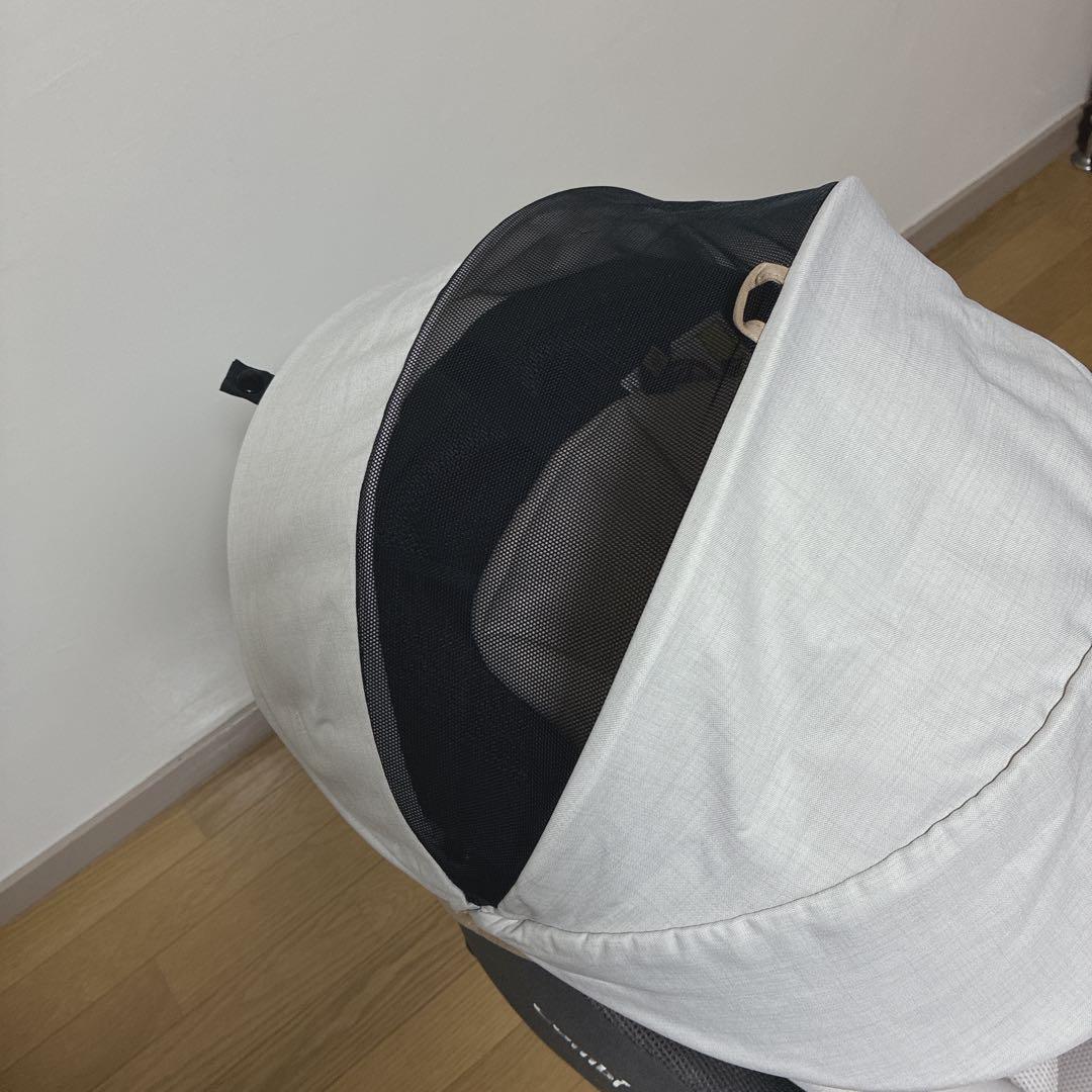 美品✨ 最上位モデル ISOFIX コンビ THE S Air ZB-690