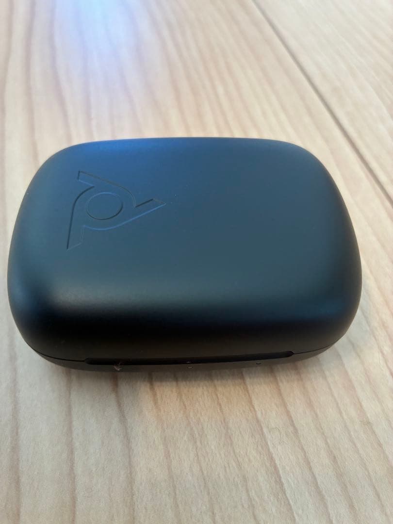 【美品】Poly Voyager Free 60 UC ワイヤレスイヤフォン