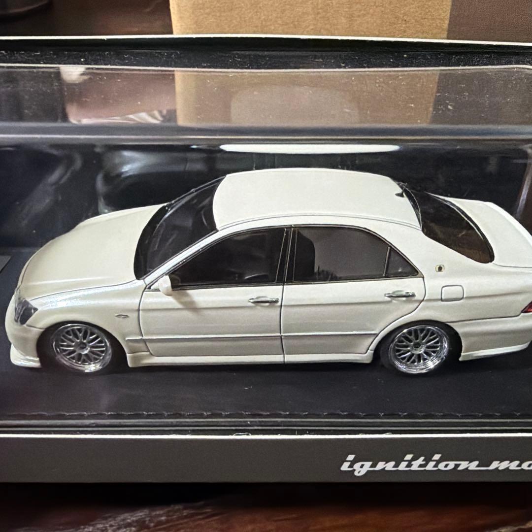 まいさん専用　CROWN ATHLETE GRST180 ミニカー ホワイト