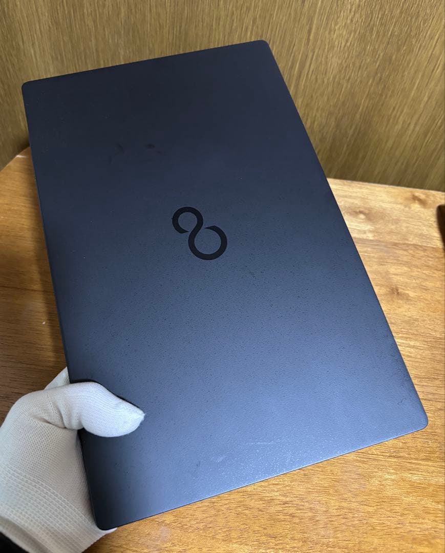 LIFEBOOK U9311/F 2021/7製 11世代CPU 極軽極薄