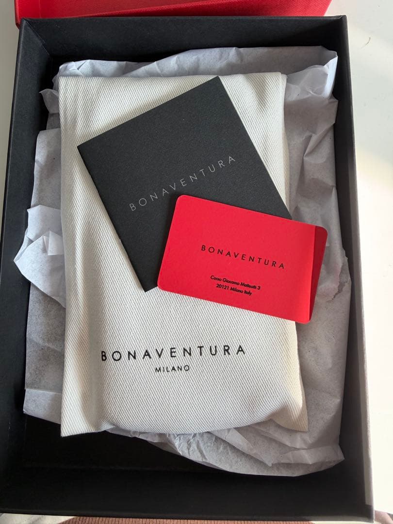 【美品】BONAVENTURA iPhone15proケース ベージュ レザー